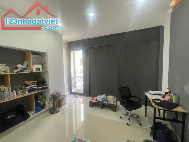 Nhà trệt lầu hẻm 1/ đường số 2 P.Tam Phú gần chợ Tam Hà giá nhỉnh 3.9 tỷ - 2