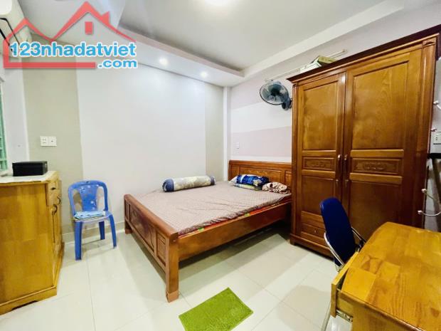 GIẢM SỐC 800 TRIỆU – CHỈ CÒN 8.5 TỶ – NHÀ HXH PHÚ NHUẬN – THÔNG XE TẢI – 6PN, 7WC - 1
