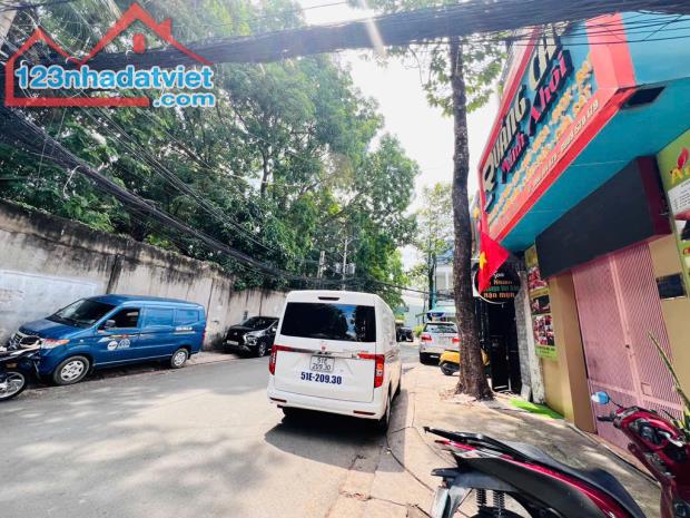Nhà C4 căn góc -  Cống Lỡ - P15 – Tân Bình – Đường 8m – 4.5x18.2m – 7Tỷ còn Thương Lượng - 2