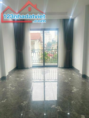 (THANG MÁY) Bán nhà phân lô Nguyễn Chí Thanh 51mx5T Otô tránh vỉa hè KDVP sổ vuông 16.2 tỷ - 4