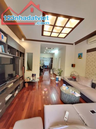 Bán Nhà Mặt Phố Nguyễn Cảnh Dị. Hoàng Mai. Lô Góc. Ô Tô. Vỉa Hè. DT 90m2. Giá 32,8 Tỷ. - 3