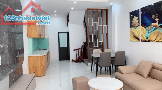 Cần bán nhà phố Quang Trung, quận Hà Đông, ô tô, gần kđt Trần Phú