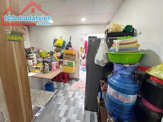 Nhà 50.2m2 hẻm 154 Âu Dương Lân P3Q8 - 1