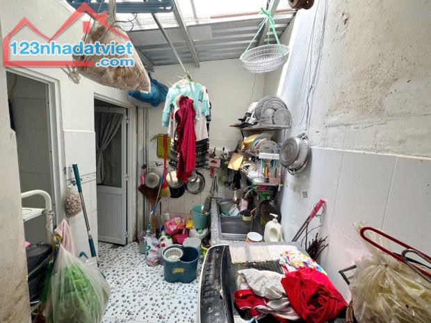 Nhà 50.2m2 hẻm 154 Âu Dương Lân P3Q8 - 2