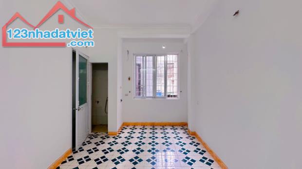 Vị trí siêu đẹp, tiện ích đầy đủ:, 2 ty x. - 1