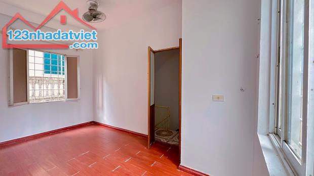 Vị trí siêu đẹp, tiện ích đầy đủ:, 2 ty x. - 3
