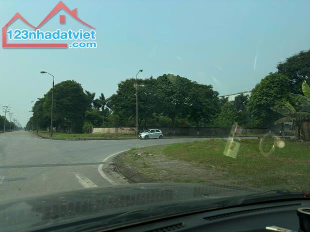 Bán đất dt 75 x 160 = 1,2ha kcn Đồng văn thời hạn 2056 giá 95$ . - 1