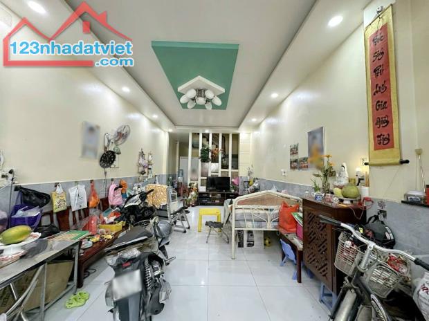 Bán nhà lô Nguyễn Thị Tần P2 Q8, Giá 8.8 Tỷ TL - 1