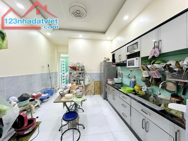 Bán nhà lô Nguyễn Thị Tần P2 Q8, Giá 8.8 Tỷ TL - 2