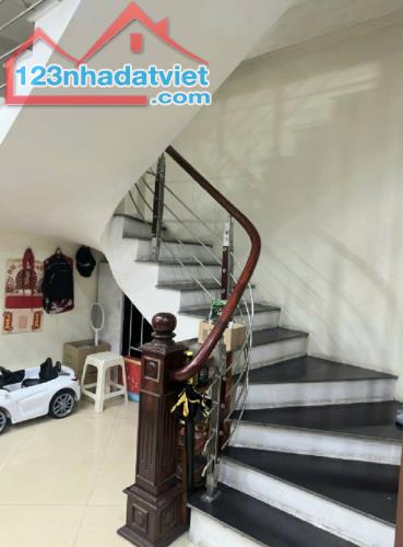 NHÀ ĐẸP CẠNH KĐT VIỆT HƯNG LONG BIÊN, Ô TÔ VAO NHÀ, GẦN PHỐ, DT 48M2 CÓ 7.X TỶ - 2