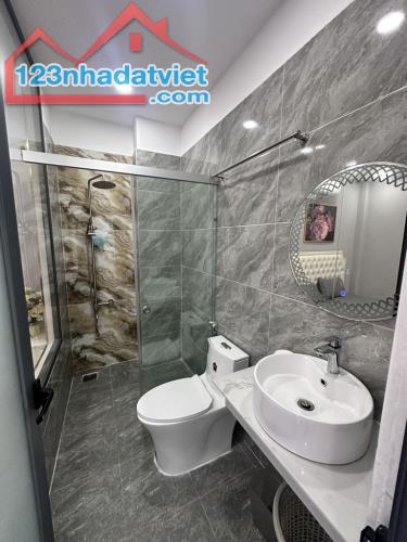 Bán nhà 4tầng đường Hà Huy Giáp phường thạnh Lộc quận 12 - 3
