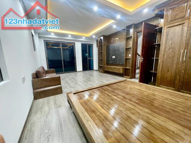 MẶT NGÕ TÔ VĨNH DIỆN - LÔ GÓC ÔTÔ TRÁNH, ĐỖ NGÀY ĐÊM - 6 TẦNG THANG MÁY - GIÁ 19 TỶ - 2