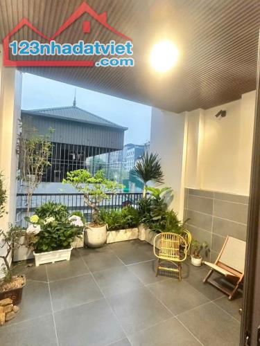 PHÂN LÔ CÁN BỘ - Ô TÔ- NỘI THẤT SỊN TT CÔNG AN XA LA HÀ ĐÔNG 45M 4 TẦNG GIÁ HƠN 12 TỶ - 5