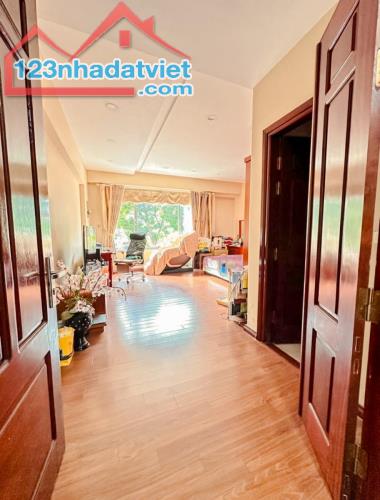 CẦN BÁN RẤT GẤP NHÀ PHÂN LÔ LIỀN KỀ LẠC LONG QUÂN XUÂN LA TÂY HỒ 85M 6 TẦNG OTO TRÁNH - 5