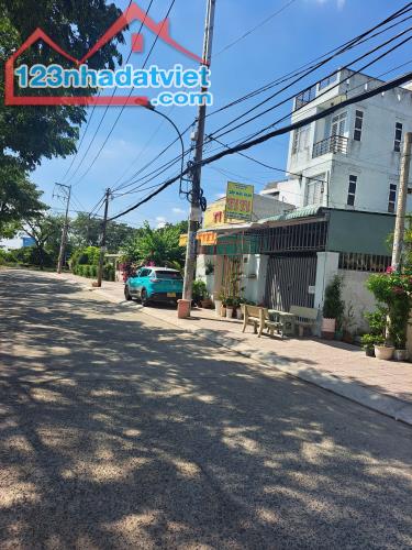 BÁN NHÀ QUẬN 8 – 4.8x21M – ĐƯỜNG 12M Ô TÔ TRÁNH – GIÁ NHỈNH 6 TỶ. LH 0938827657 - 2