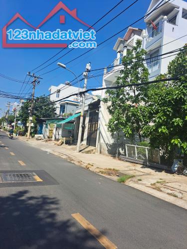 BÁN NHÀ QUẬN 8 – 4.8x21M – ĐƯỜNG 12M Ô TÔ TRÁNH – GIÁ NHỈNH 6 TỶ. LH 0938827657 - 4