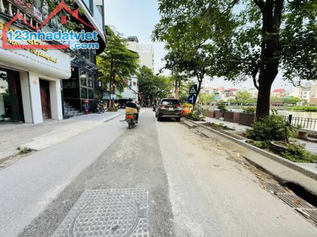Siêu phẩm! Mặt Phố Đội Cấn Ba Đình - Kinh Doanh Đỉnh.DT 60m x 5 Tầng - 22.5 tỷ .