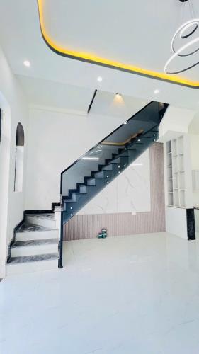 NHÀ MỘT TRỆT MỘT LẦU VỪA HOÀN THIỆN - 2