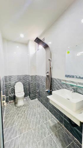 NHÀ MỘT TRỆT MỘT LẦU VỪA HOÀN THIỆN - 4