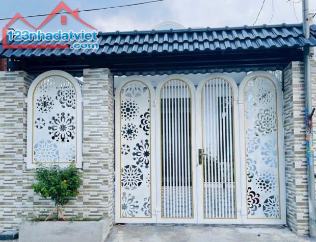 Bán căn nhà đẹp, mới tinh, sổ riêng, đất hồng, KP3 Trảng Dài chỉ 2ty050