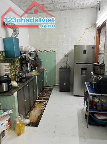 Bán nhà Trương văn lực ,Hùng Vương, Hồng Bàng. 3,1 tỷ, 1 tầng, 95m. - 3
