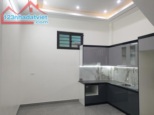 BÁN NHÀ ĐẸP 2.08 TỶ 3 TẦNG 45M2 ( ĐÔNG NAM ) NGÕ NGUYỄN TRÃI - 3