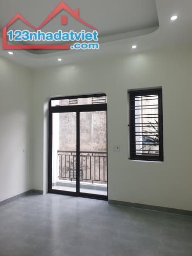 BÁN NHÀ ĐẸP 2.08 TỶ 3 TẦNG 45M2 ( ĐÔNG NAM ) NGÕ NGUYỄN TRÃI - 4
