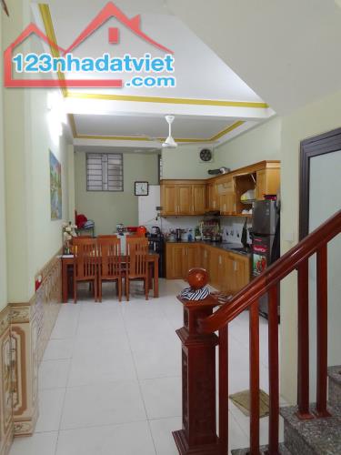 Cần bán nhà 50.2m2, 3 tầng An Thọ, Hoài Đức, mặt tiền hơn 3m, chỉ 7 tỷ - 2