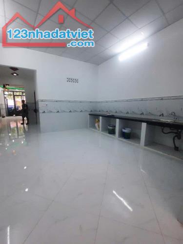 Chủ ngộp bán nhà MT Huỳnh Tấn Phát 81m2, mới xây 6m x 13,5m. Giá chỉ 7,5 tỷ. - 2