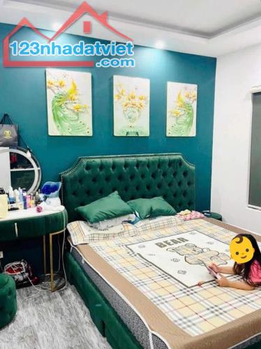 Bán nhà riêng phố Mễ Trì, 30m2 x 5 tầng, lô góc 2 mặt thoáng, giá nhỉnh 6 tỷ - 3