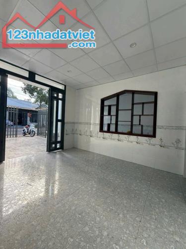 - Cần bán Căn nhà ở Tân Thông Hội , Củ Chi , giá 970Tr , SHR - 1