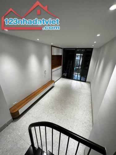 Bán nhà 6T Đường Láng, Đống Đa, 35m2, MỚI KOONG ở ngay, 9.5 tỷ - 1
