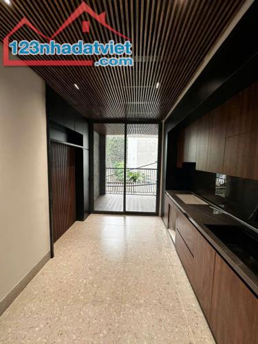 Bán nhà 6T Đường Láng, Đống Đa, 35m2, MỚI KOONG ở ngay, 9.5 tỷ - 2
