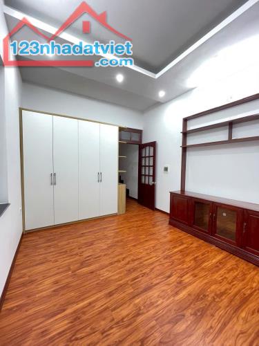 CẦN BÁN NHÀ PHỐ NGÔ THÌ NHẬM – TRUNG TÂM HÀ ĐÔNG – GIÁ CHÀO 6.5 TỶ  * Diện tích: 34m² x 4 - 2