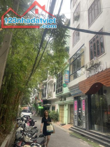Bán nhà Láng Hạ, phân lô ô tô tránh, thang máy, 55m2, hơn 18 tỷ
