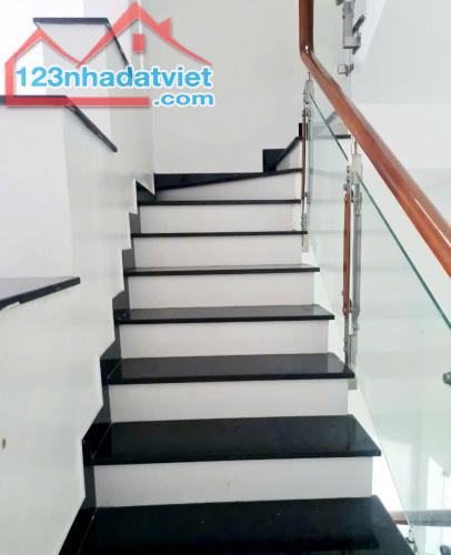 Bán Gấp nhà số 2 Mã Lò BHH A hẻm 5m 70m2,4 Tầng Nhỉnh 5 tỷ - 2