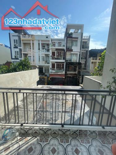 Cần bán ngay Nhà 4 tầng mới cực đẹp, oto vào tận nhà - Ngõ 739 Nguyễn Văn Linh, Hải Phòng - 2