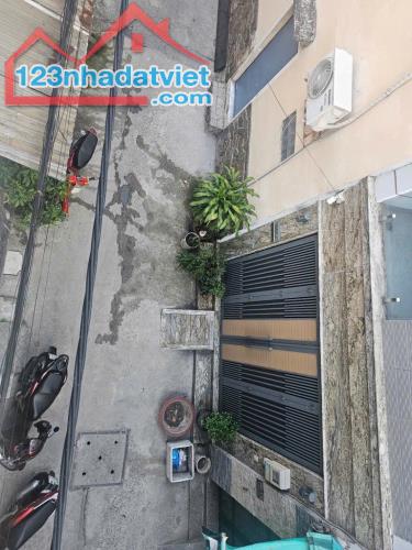 BÁN NHÀ GẦN GÒ DẦU, QUẬN TÂN PHÚ, HẺM XE HƠI, 68M2, NHỈNH 5 TỶ