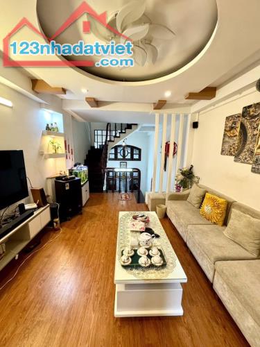 Bán nhà 40m,  5 tầng, 15m ra Phố Vũ Trọng Phụng chỉ 9 tỷ Thanh Xuân. - 2