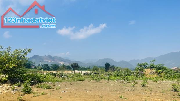 BÁN LÔ ĐẤT 11.272M² TẠI TRUNG TÂM THỊ TRẤN ĐÀ BẮC – CÁCH CAO TỐC HÒA BÌNH – MỘC CHÂU CHỈ 2 - 1