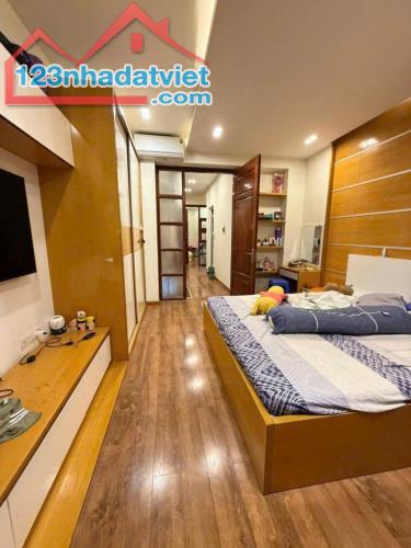 BÁN NHÀ PHÂN LÔ NGUYỄN VĂN HUYÊN, VỈA HÈ, ÔTÔ TRÁNH, KINH DOANH, 48M2 CHỈ 16 TỶ 980 - 1