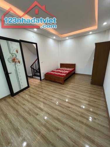 Bấn gấp siêu phẩm nhà Lô góc- Nam Từ Liêm  40m2 – 5 tầng – 5 tỷ - 3