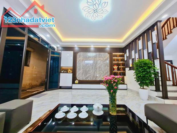 BÁN NHÀ KIM MÃ, SIÊU PHẨM BA ĐÌNH, NHÀ MỚI ĐẸP, DIỆN TÍCH RỘNG, NGÕ THOÁNG, MẶT TIỀN RỘNG,
