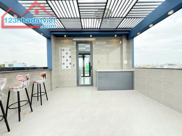 HÀNG HOT-NHÀ ĐẸP MỚI XÂY-1 TRỆT+3 LẦU+ST-DT:4Mx15,5M NỞ HẬU 4,5M-CÓ THANG MÁY-HXH - 2