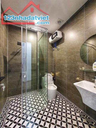 Chính chủ bán nhà 50m 7T thang máy, Trung tâm phố Vũ Trọng Khánh , nhỉnh 19 tỷ - 4