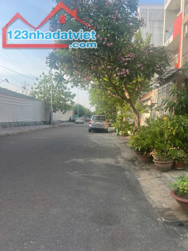 KẾ BÊN PHÚ MỸ HƯNG- P. TÂN PHONG, QUẬN 7 - CHỈ NHỈN HƠN 13 TỎI  LH TÂM NHÀ ĐẸP - 2