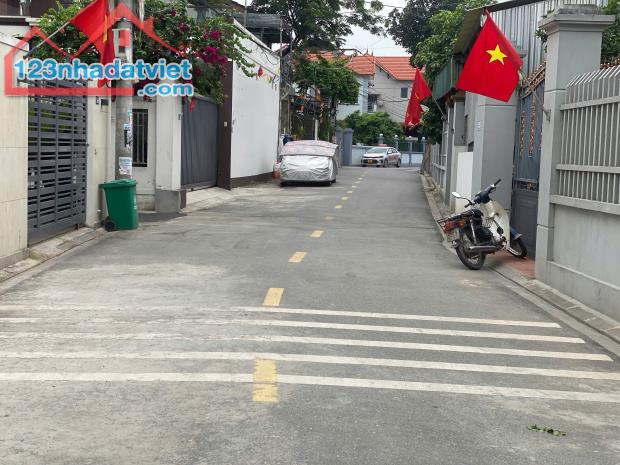 Bán cắt lỗ sâu 79.5m2 ô tô vào đất tại Tiên Hùng-Nguyên Khê, giá chỉ 4,x tỷ.LH 0981568317