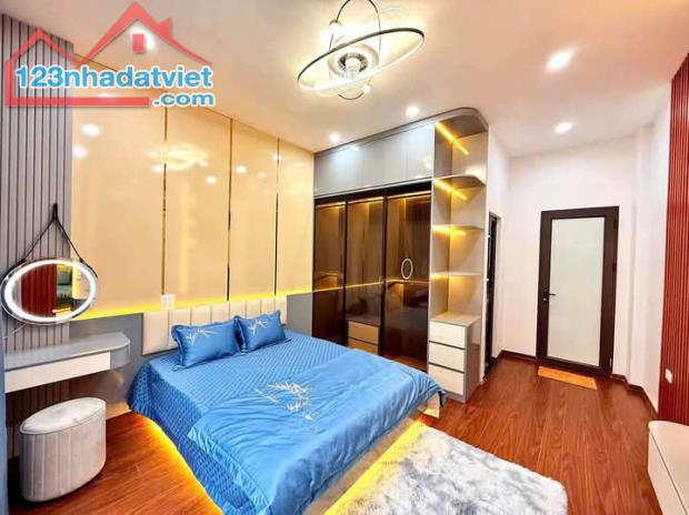 Chính chủ cần bán gấp nhà Hoàng Văn Thái 50m giá 13 tỷ khu phân lô quân đội , ô tô tránh - 3