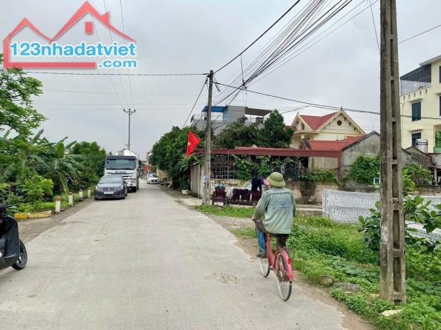 🆘🆘Duy nhất lô 60m Bái Trong Hoa Động một ngoặt vào đất giá chỉ 1,5x tỷ.  Diện tích 60m2 - 1