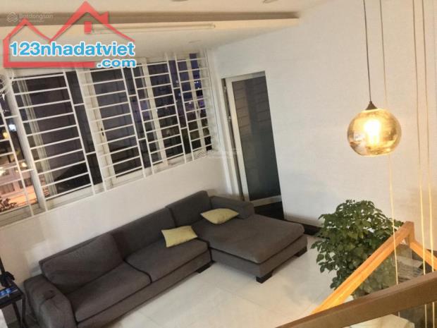 Phòng trọ ký túc xá quận phú nhuận giá chỉ 950k/ tháng bao điện nước wifi, giờ giấc tự do - 1
